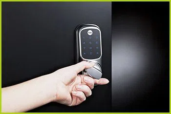 Expert Locksmith Services Abington, MA 781-298-3439 Expert Locksmith Services Abington, MA 781-298-3439 - 11-business-locksmiths